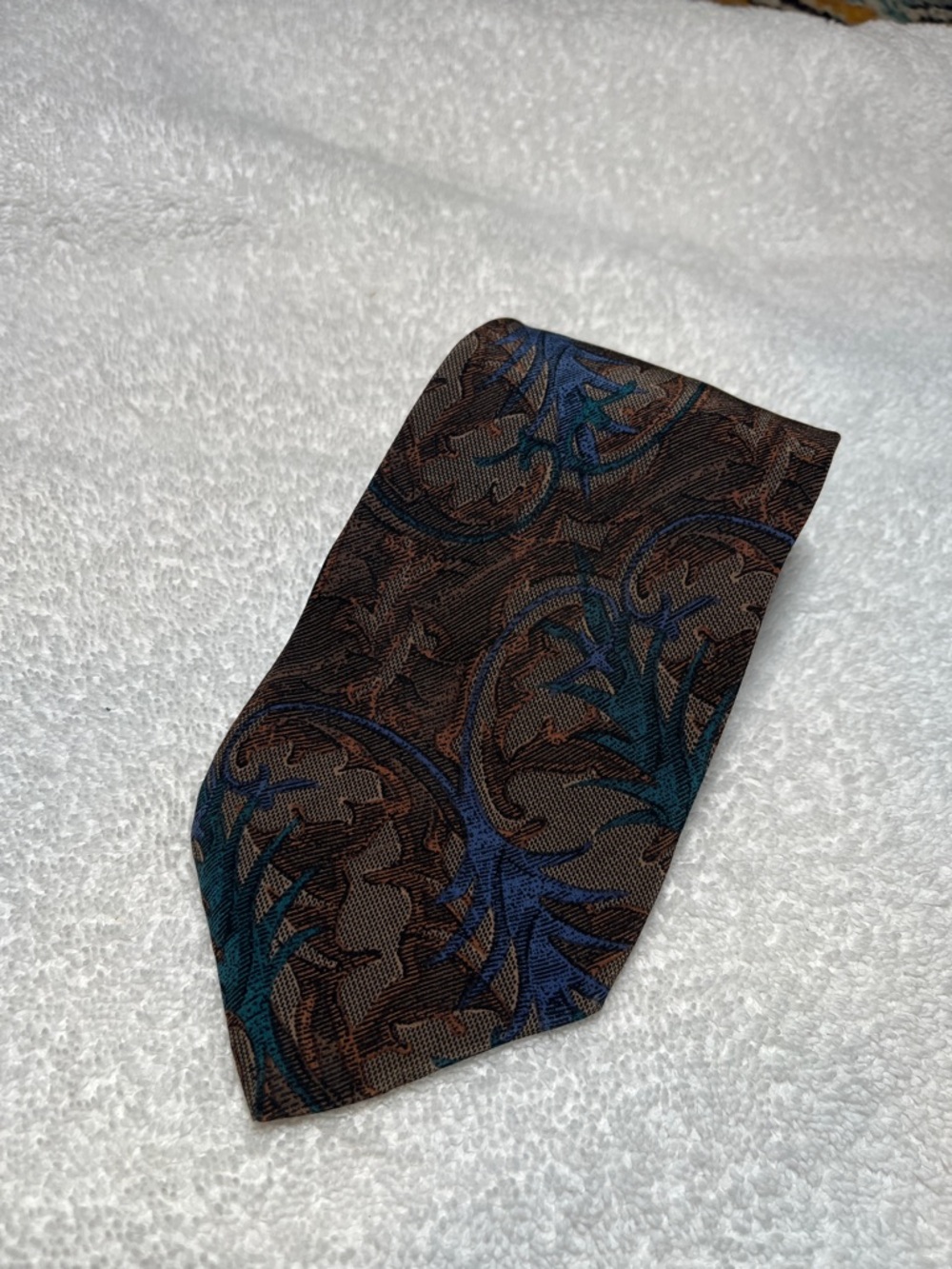 Vintage Pierre Balmain Paris 100% Silk Tie